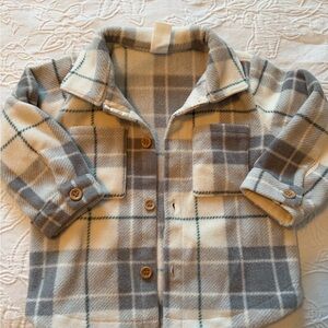 H&M 12m Plaid Kids shacket in Gray and Cream